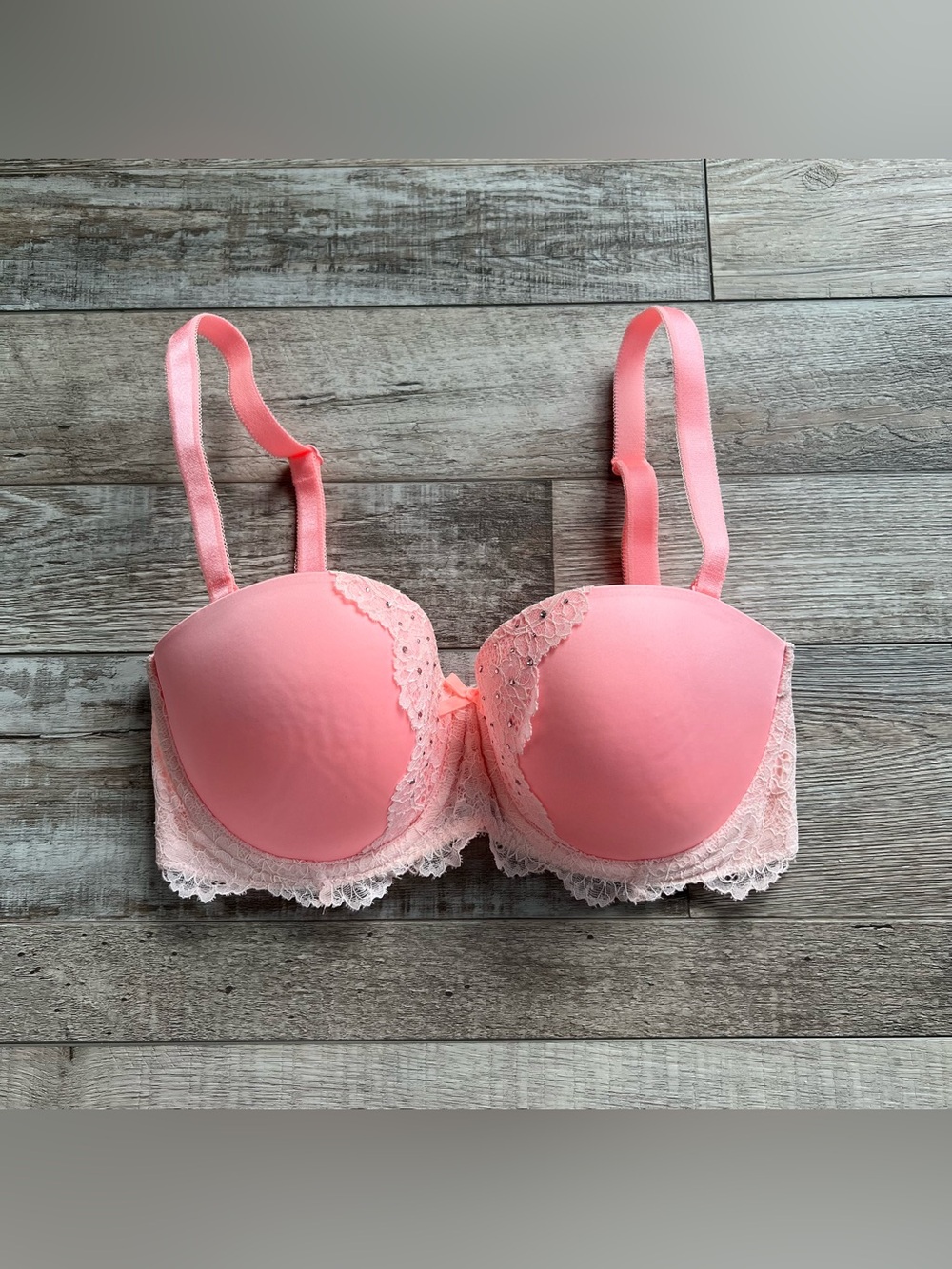 Victoria’s Secret Woman’s Dream Angels Multi Way Bra Size 32DD